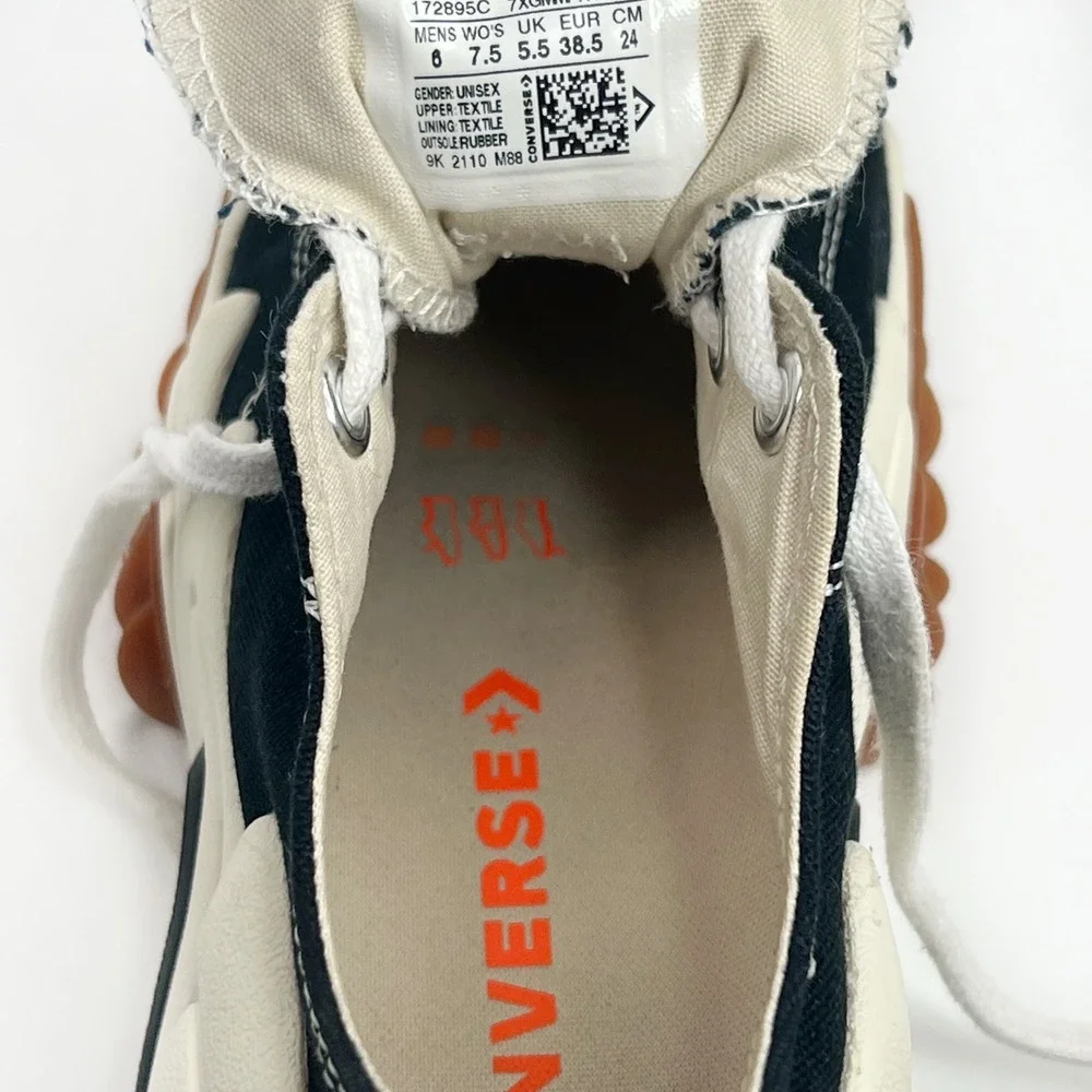 CONVERSE Run Star Motion Platform Sneakers Black and White M: 6 W: 7.5: